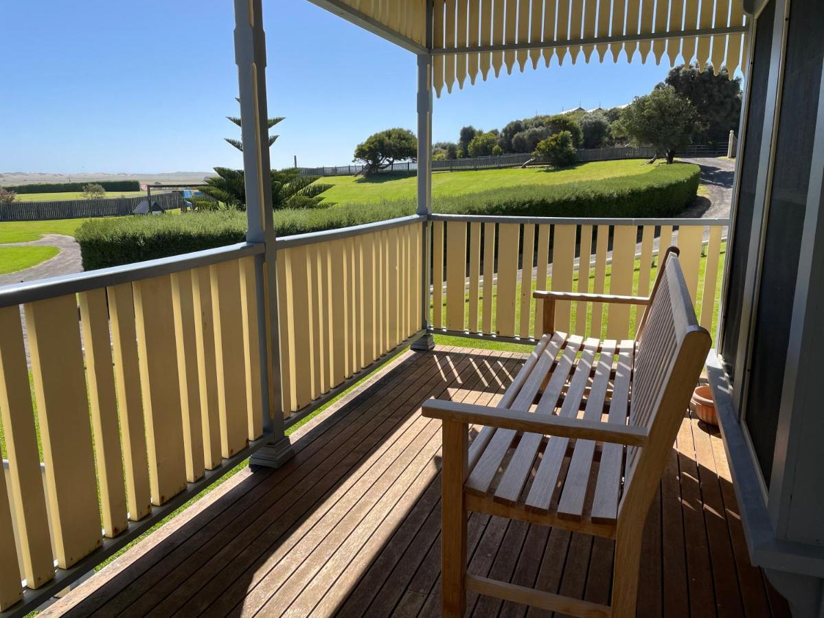 Sails - Elegant, Spacious Beach Villa Port Fairy Εξωτερικό φωτογραφία